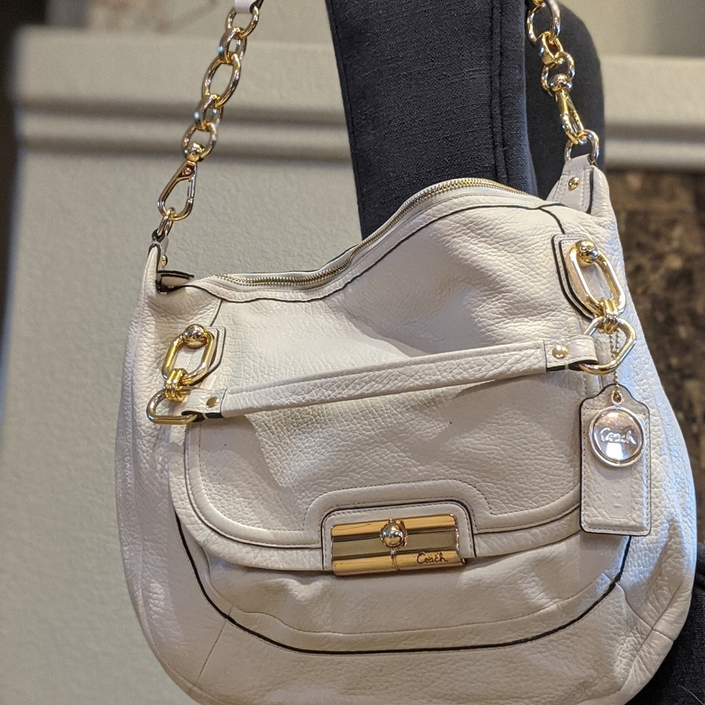 Coach Kristin Beige Leather Slouchy Shoulder Bag